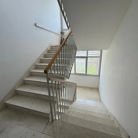 Mank1 City-center * Split