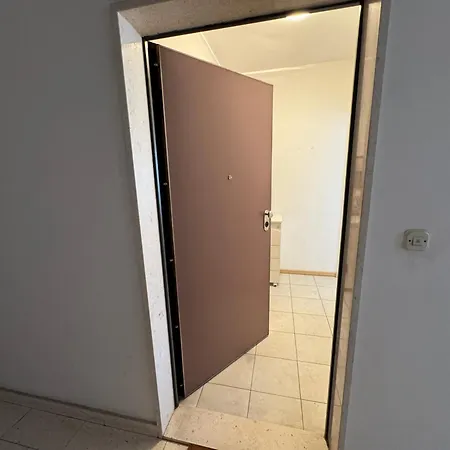 Mank1 City-center Split