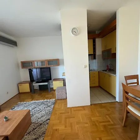 Mank1 City-center * Split