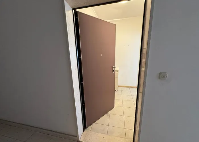 Mank1 City-center Split