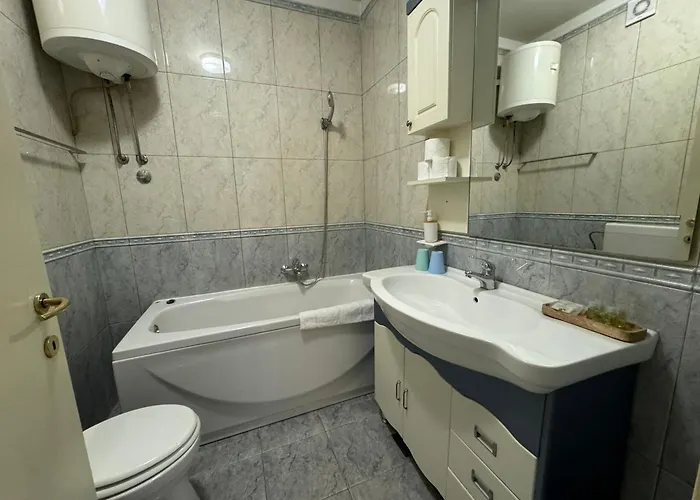 Mank1 City-center Split